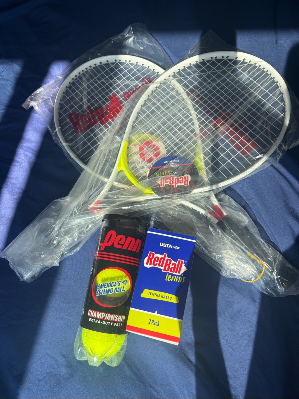 Tennis Racket and Ball Set - 2 Rackets 4 balls